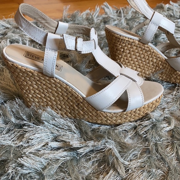 Steve Madden Shoes - Steve Madden Straw Wedges